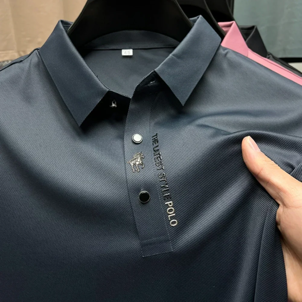 Camisa polo bordada de seda gelo 2024 novo verão lapela elasticidade camiseta moda coreana manga curta negócios roupas masculinas casuais