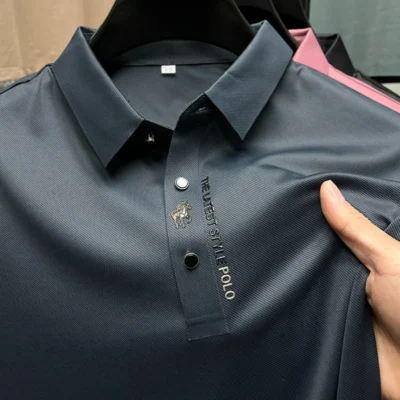 Camisa polo bordada de seda gelo 2024 novo verão lapela elasticidade camiseta moda coreana manga curta negócios roupas masculinas casuais